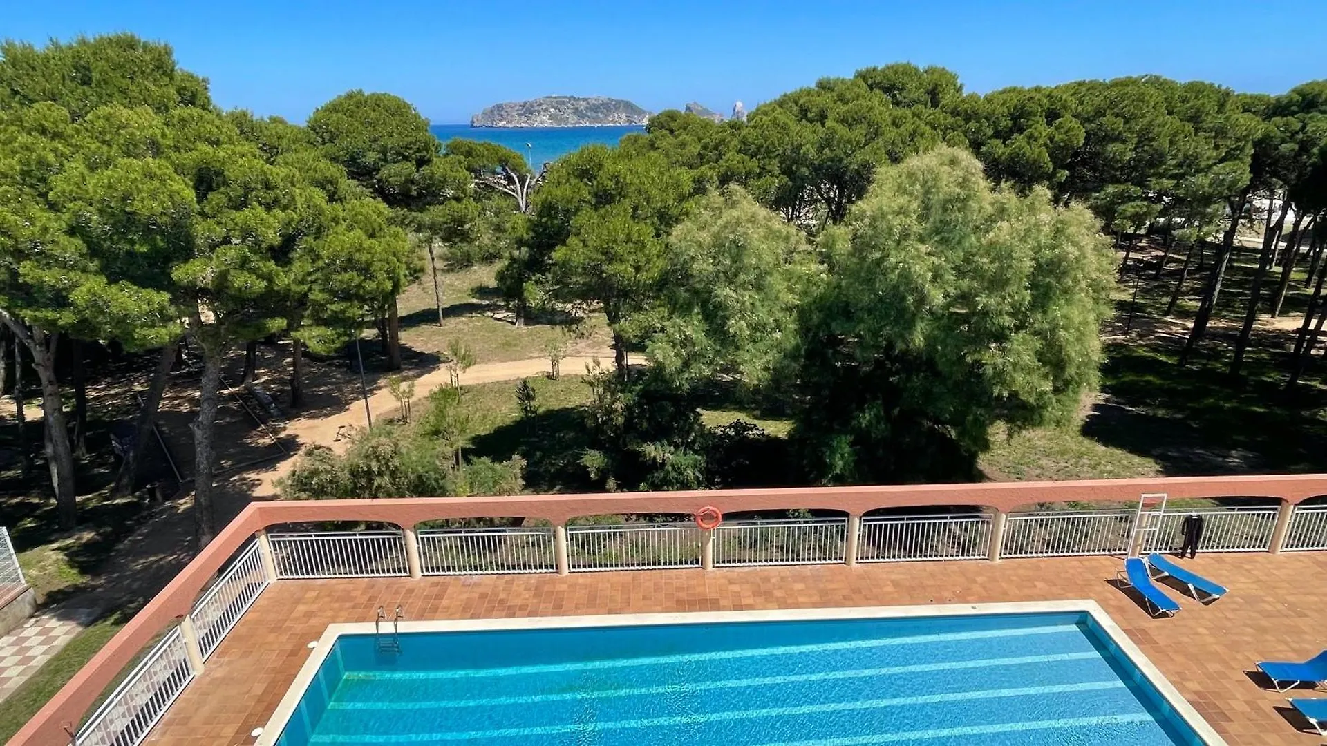 Apartment Salles Beach 44 - Apartamento Duplex L'Estartit Spain